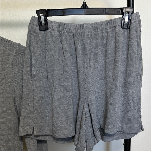 Button-Up Lounge Set - Picture 3 of 6